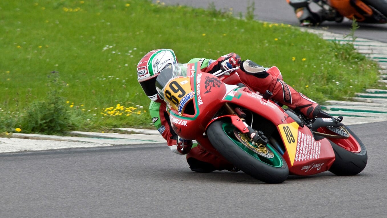 Action Photography – Power Bikes at Ty Croes Racetrack – WelshotRewards Day